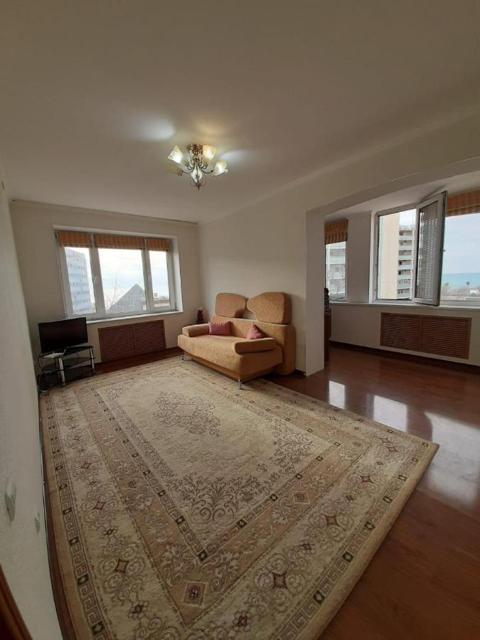阿克套Flat at the seafront公寓 外观 照片